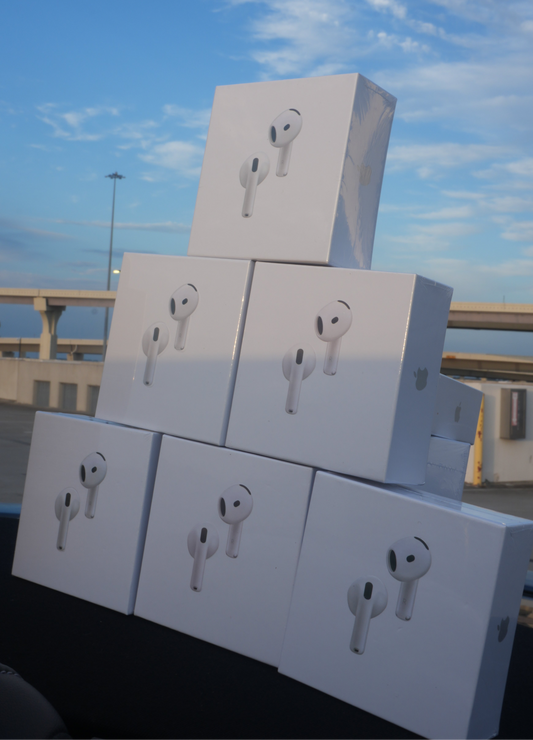 AIRPODS 4 with Active Noise Cancellation